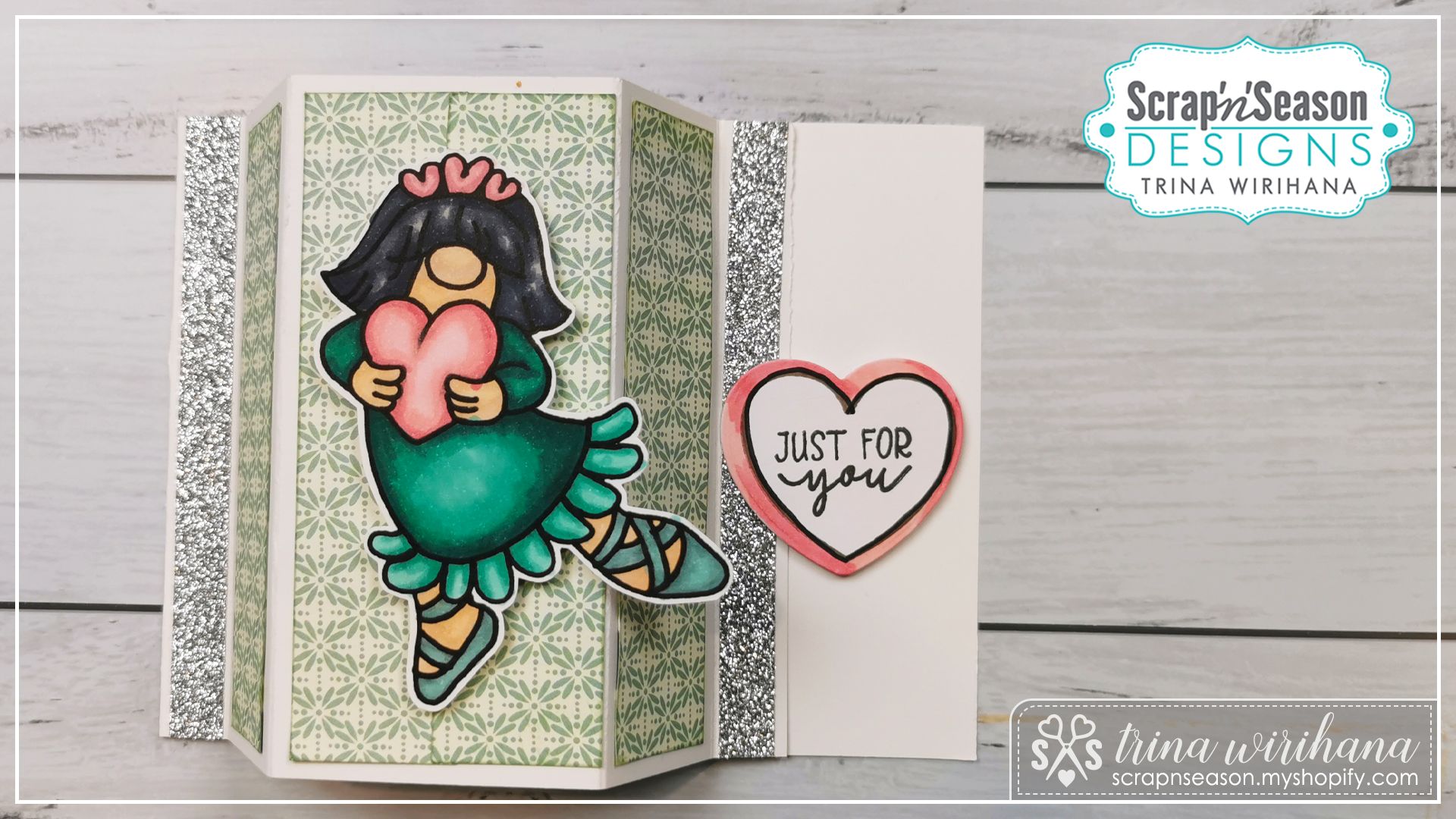 DL- Fancy Fold 108 - Side Easel Card